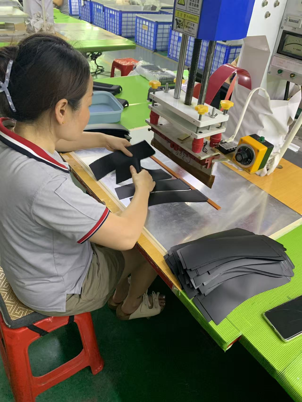 ພາຍໃນໂຄງການ Bikepacking Frame Bag ທີ່ໂຮງງານ Dongguan ຂອງພວກເຮົາ